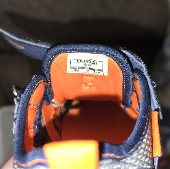 OshKosh: Baby Boy's Martin Sandal, Size: 4, Navy & Orange, Excellent condition - Picture 7 of 16